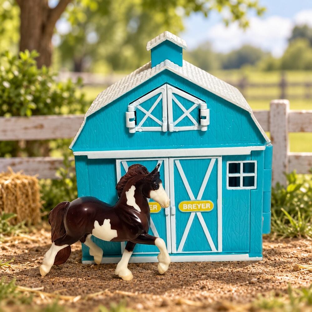 Breyer Stablemates Frolicking Foals Pocket Barn 5932 Retired Blue Stable Horse